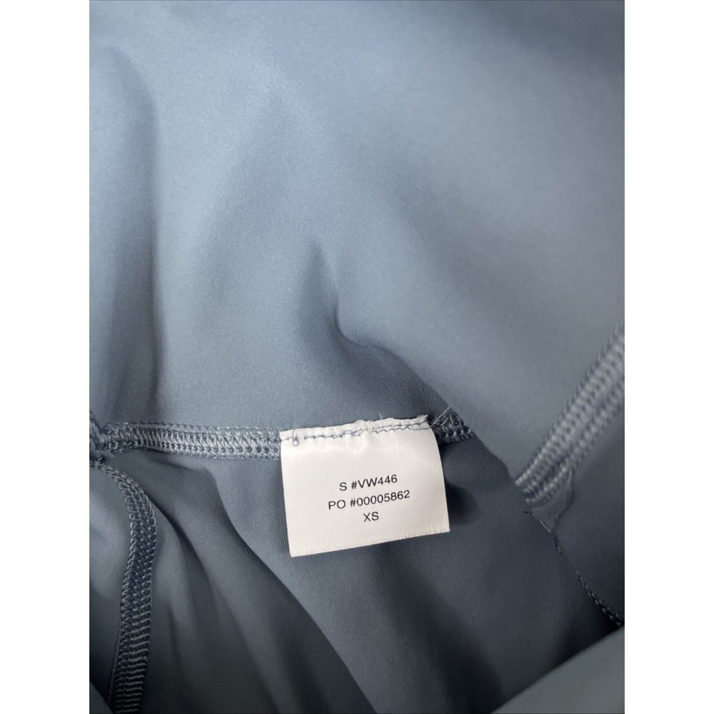 Vuori High-Waist Performance Leggings in Slate Blue - Picture 3 of 3